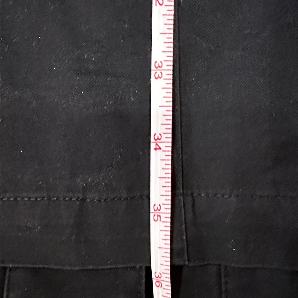 Burberry black coat with plaid quilted removable Interior - Picture 16 of 16